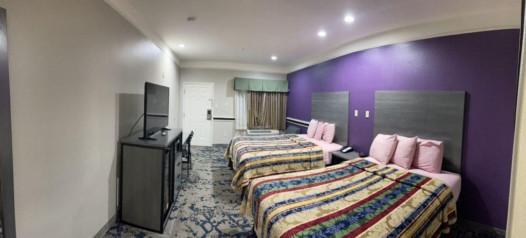 Scottish Inn And Suites Alvin Esterno foto